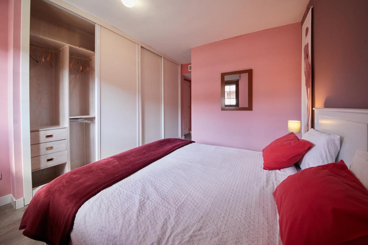 Apartamento Las Rozas Village Exteriör bild