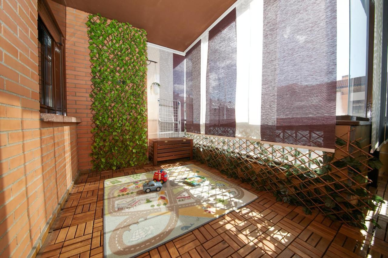 Apartamento Las Rozas Village Exteriör bild